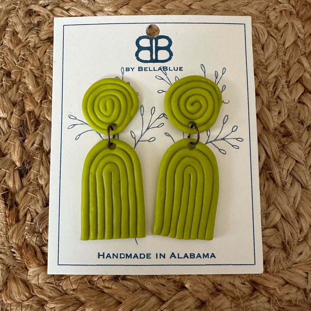 NEW Handmade Retro Style Earrings green.  Cute earrings
